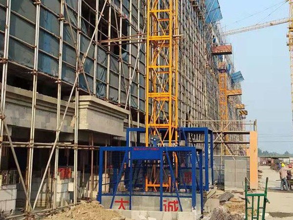 物料提升機(jī)為什么亂繩？