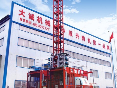 工地用施工升降機(jī)租賃需要多少錢(qián)？